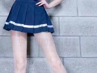 Beautyleg - 旗袍的轻盈：Yen在原图中编织的梦幻时刻