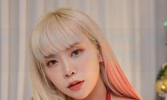 最新Dami(퀸다미)户外拍摄：照片中的我，犹如风中舞者，却又像个被风灌满的气球！