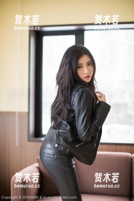 IMiss爱蜜社 - 萌白酱的新奶牛写真，更新时刻让你欲罢不能！