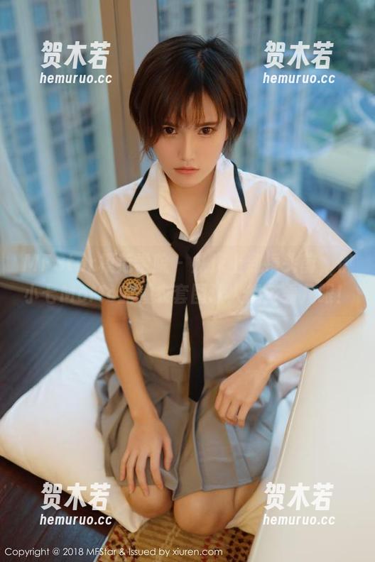 MFStar模范学院-伊小七MoMo MFStar模范学院 - 从床上到镜头前,伊小七MoMo的睡衣套图让人想多看几眼!