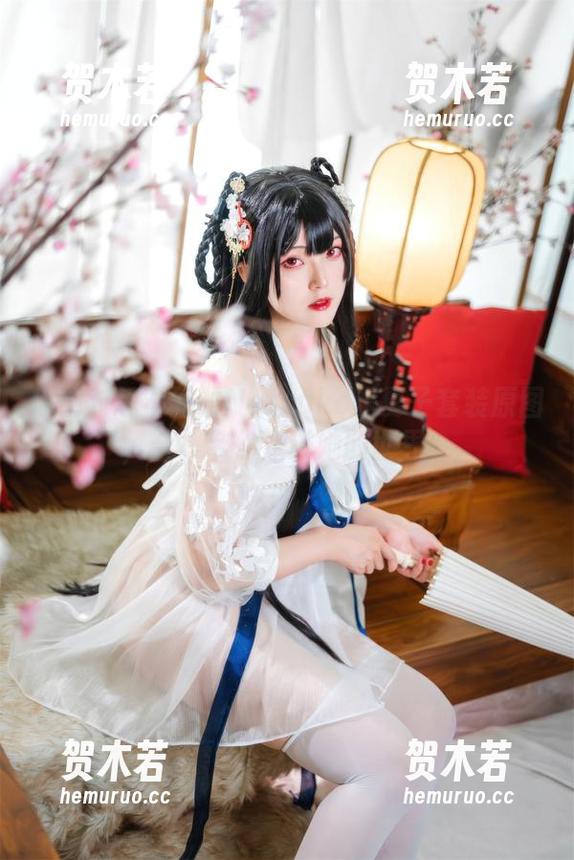 你绝对想不到的Natsuko夏夏子套装原图，合集带你走进她的世界！