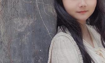漫游在Sayako＿今年4岁的在线天使图集中，微风轻拂，好像听见了羽翼的低语。