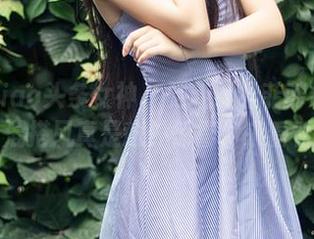 TouTiao头条女神 - 更新！杜菲菲校服写真，混搭风真是意外惊喜，来看看吧！