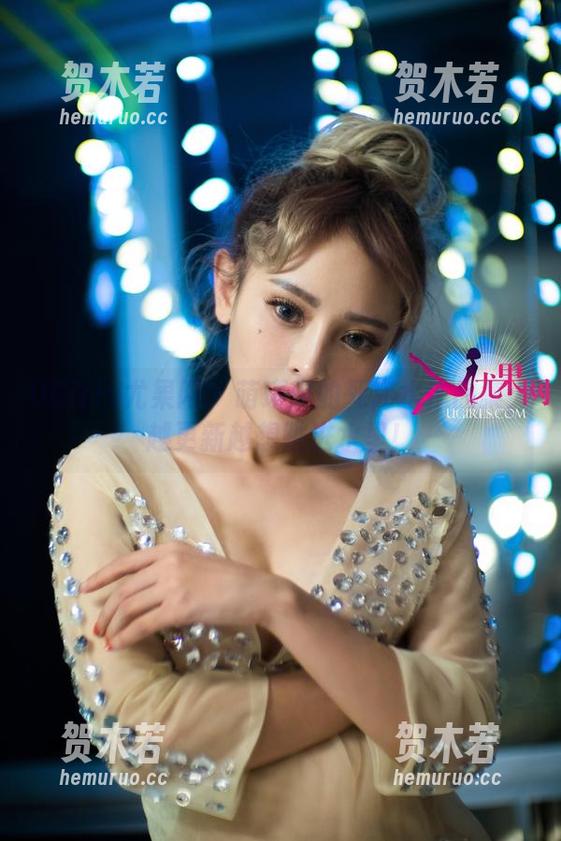 UGirls尤果网 - 萌琪琪的死库水作品集：越更新越想跳进水里！
