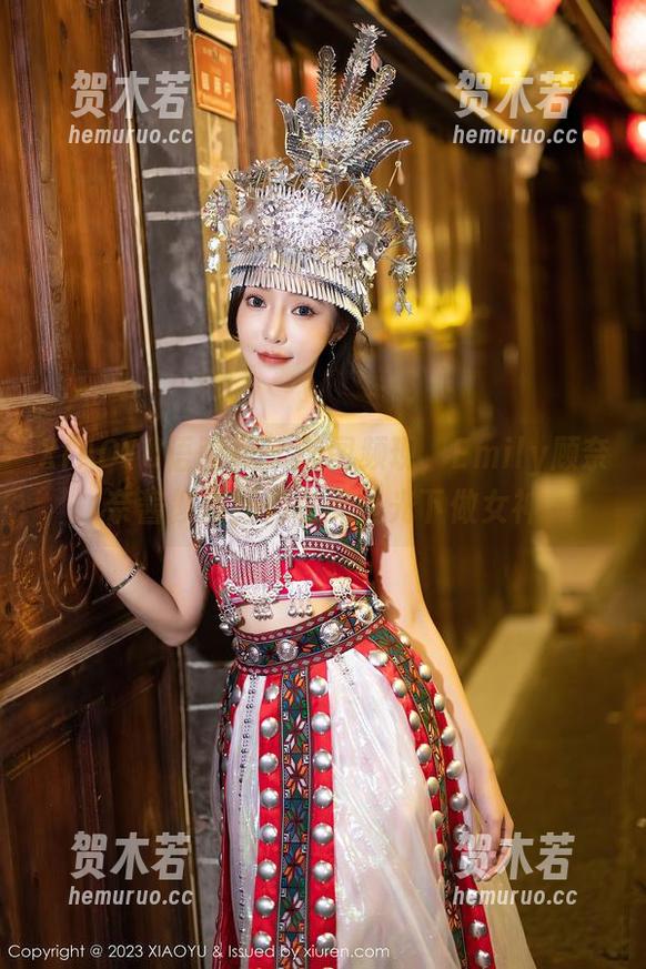 XIAOYU语画界-Emily顾奈奈酱 XIAOYU语画界 - 美图频现,Emily顾奈奈酱教你如何在无圣光下做女神
