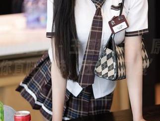 XIAOYU语画界 - 王薇薇奶牛：原图作品让你直呼‘哇，这牛真可爱’！
