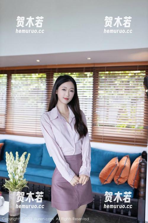 Xiuren秀人网-K8傲娇萌萌Vivian Xiuren秀人网 - K8傲娇萌萌Vivian户外图包:免费领,萌翻天!