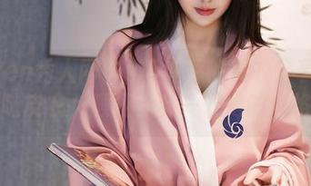 Xiuren秀人网 - z杯悠悠的皮衣分享：品味皮衣，顺便八卦一下她的风格