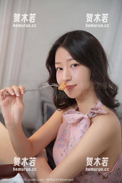 Xiuren秀人网 - 九千柒柒最新旅拍福利，作品让人想立马收藏！