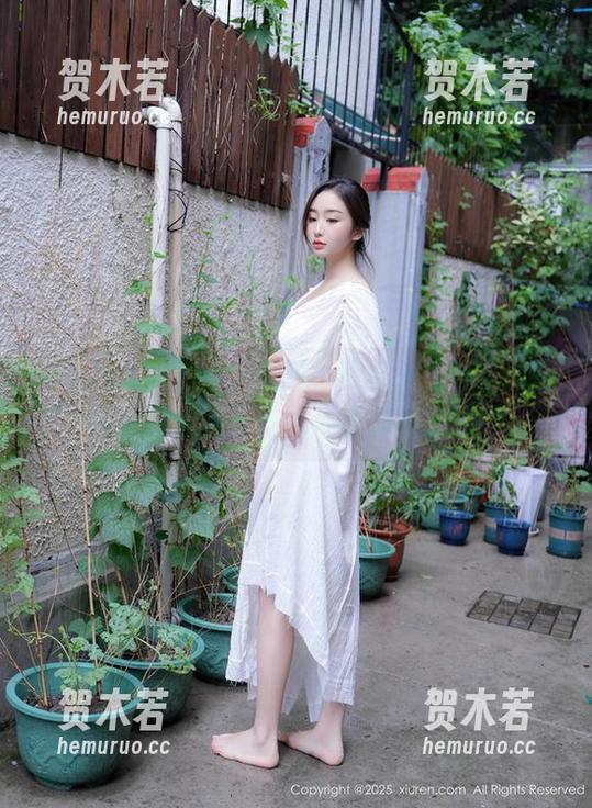 Xiuren秀人网 - 美图、蕾丝、欧阳若依在线，感觉自己被溺死在颜值里了！
