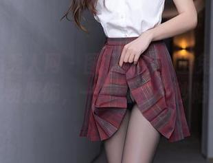 Xiuren秀人网 - 图集内幕：玉兔miki的中式粉服饰，一定让你一秒陷入！