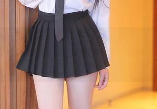 Xiuren秀人网 - 在无圣光的世界中，米妮大萌萌的死库水写真更显风情