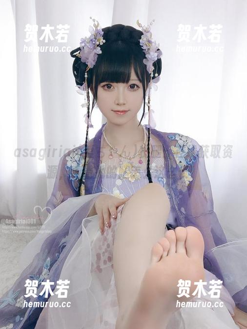 asagiriai(爱ちゃん)长腿：在线获取资源，看看她的腿怎么这么长！
