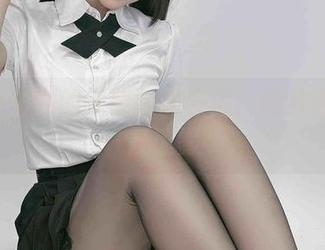 miko酱吖的缠绕制服奇遇：图片合集揭开迷雾