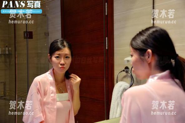 pans - 金熙向我们展示的白丝写真，让我忍不住想多看几眼。