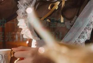 DX作品由一笑芳香沁呈现，别跟我谈什么圣光，小心美图让你沉迷！
