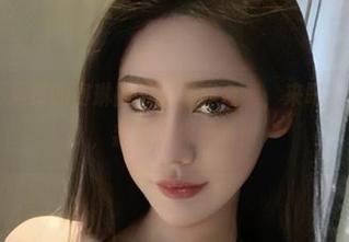 微密圈 - 不爱笑的赛琳的双人写真合集，来吧，别藏着掖着，我知道你想看！