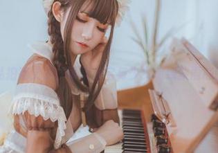 如果私拍有灵魂，乖乖衣宝与少女前线紫雨心的碰撞