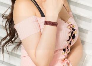 克拉女神 - 菲菲的粉色魔法——下载免费写真，心情瞬间亮起来！