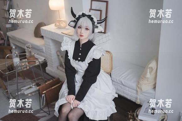 凉凉子 图集精选:短裤里的凉凉子,仿佛能听见夏日的呼唤