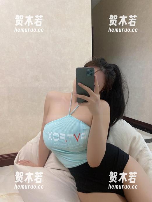 奶宝妹纸 微密圈 - 熟女身姿,奶宝妹纸的秘密花园:尽在这组写真中