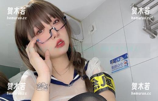 小泉学姐吖透明女仆最新合集：透过她，我也想当个透明人！