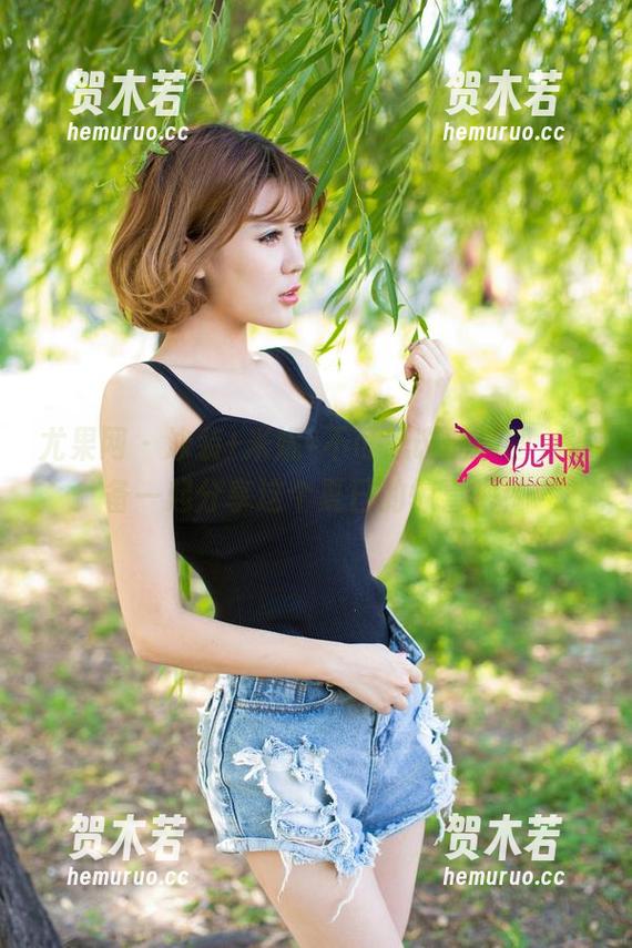 尤果网 - 泳装+米妮=不可思议的美图，准备一起分享这个夏日的惊喜吧！