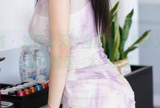 尤蜜荟 - 刘钰儿天台图册，简单却又让人心跳加速，太上头了