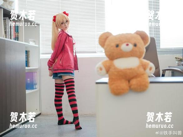 最新分享：在幼水铃衣的灰丝世界中漫步