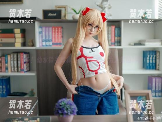 最新！幼水铃衣写真集带你探寻不为人知的秘密