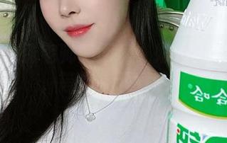 微密圈 - 张老师的网盘：姐姐的写真美照，等你来下载哦！