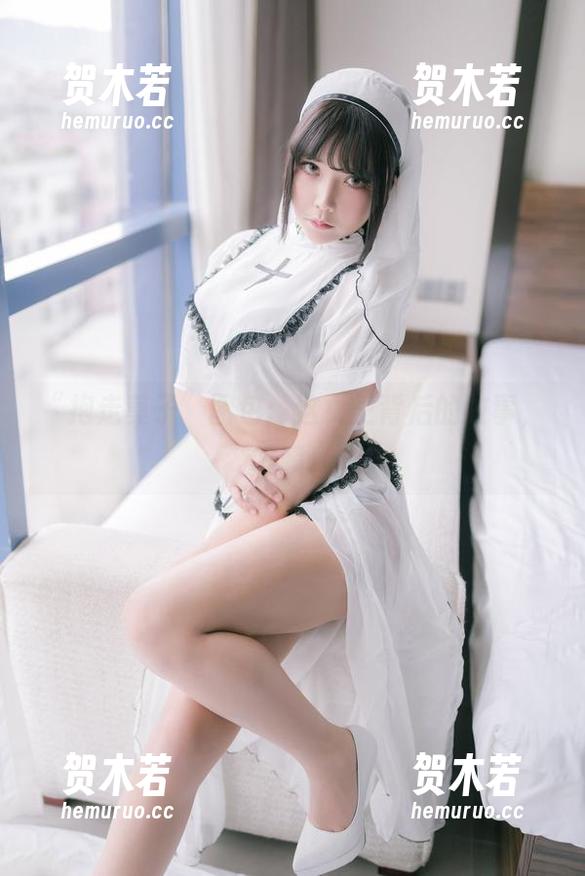 “抱走莫子”图包：这女王背后的故事，啧啧！