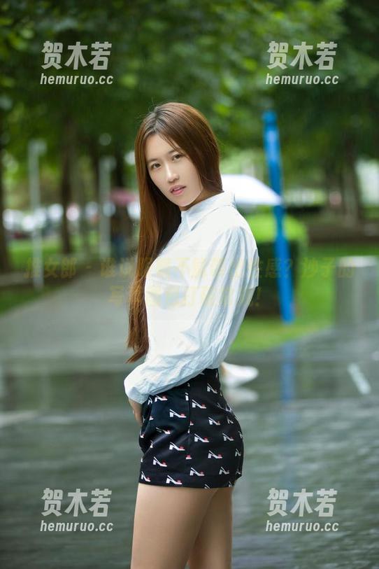 推女郎 - 谁说眼镜不能带出性感？沙子的写真图包打破常规！