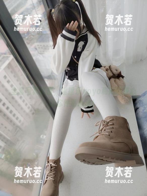 全套写真必备，摇摇乐yoyo和她的甜心让你怦然心动！