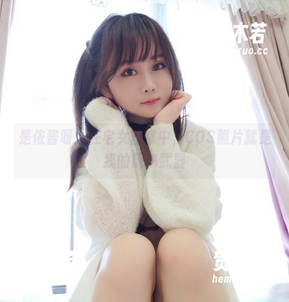 是依酱呀：在宅女日常中，COS照片就是我的隐秘武器