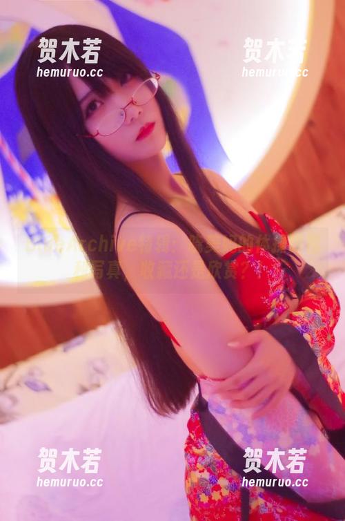 BlueArchive特辑：晓美妈的体操服福利写真，收藏还是欣赏？！
