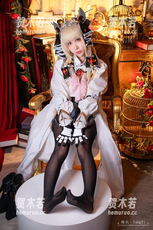 杨衣yangyi 杨衣yangyi与她的Faline,完美的结合,美图有种魔力