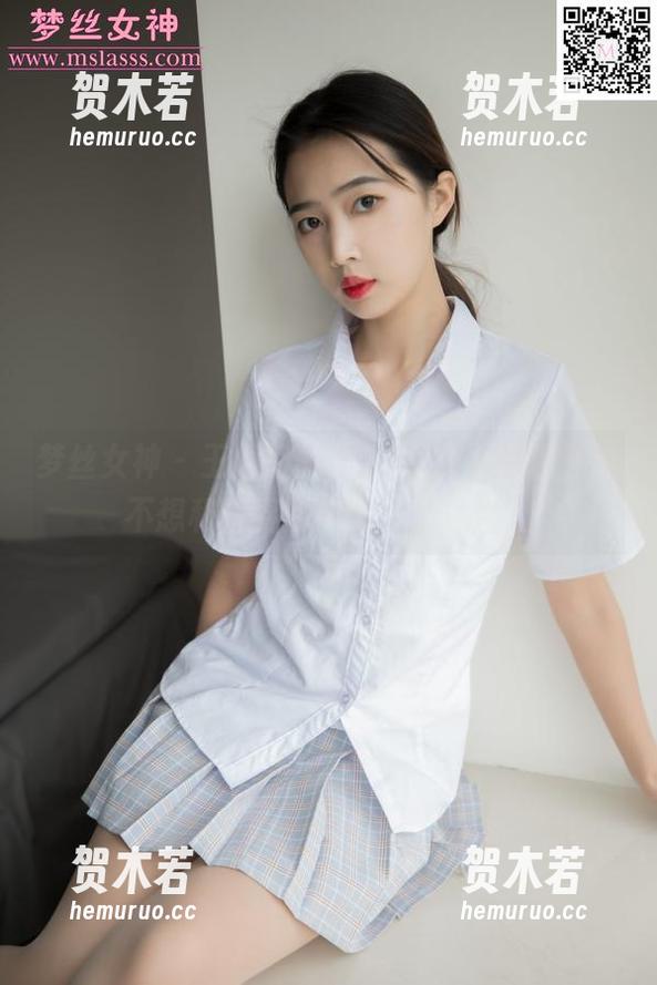 梦丝女神 - 王娇娇的天台JK少女图包，谁不想和青春的光影一起漫步？