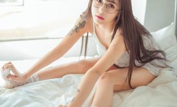 波萝社 - Cheryl青树的白色写真资源，丢掉其他一切的理由，过来围观吧！