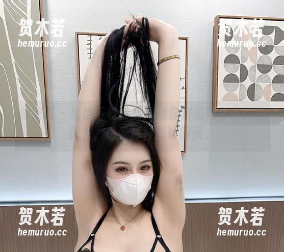 微密圈 - 免费下载！拥抱猪饲料的黑色女仆装图包，感受那种微妙的美。