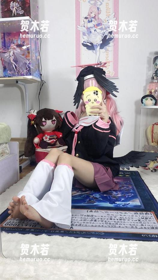 当白栎Shirly穿上礼服，cos成了时尚风向标，图片看了就想给她点个赞！