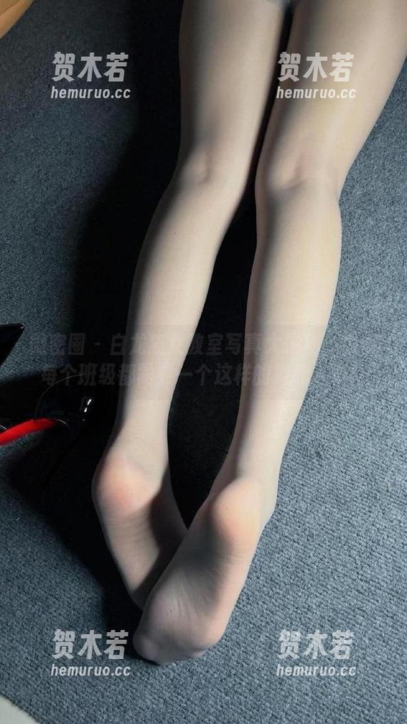 白龙猫女 微密圈 - 白龙猫女教室写真大揭秘:为何每个班级都需要一个这样的灵魂人物!