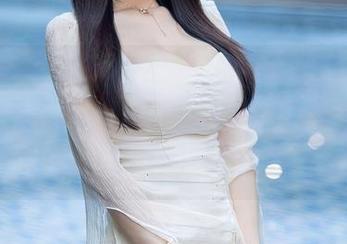 秀人网 - “想做你的猫”居家在线，画面里有阳光，有小慵懒，生活原来可以这么美好！