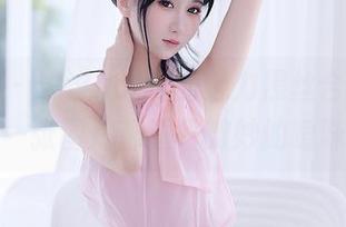 秀人网 - 汐汐baby的魅力黑丝合集——每一张图片都透着微妙的暧昧！