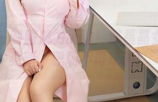 秀人网 - 制服魅力无边！邹晶晶女王图包更新，职场不再单调！