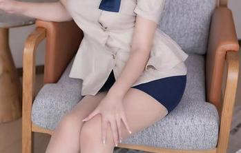 秀人网 - 改变你对豹纹的看法：陈伊人的免费写真奇幻之旅！
