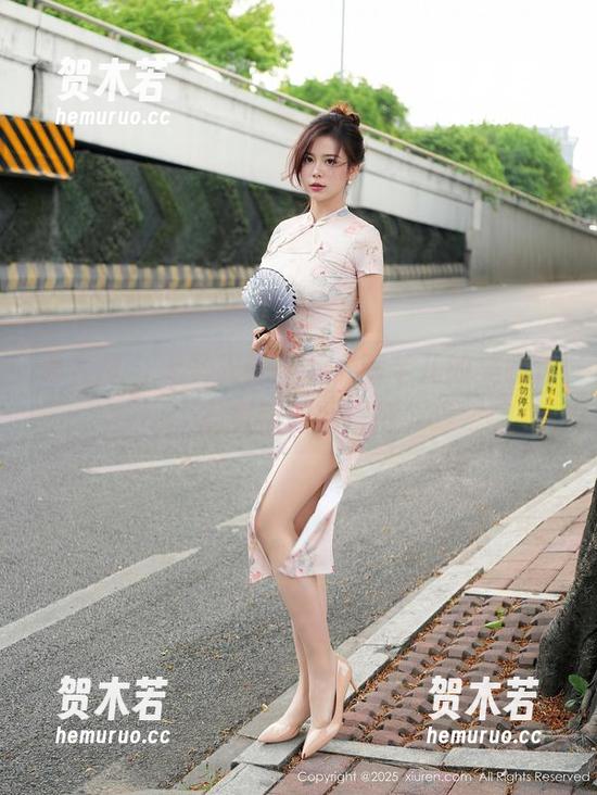 秀人网 - 无圣光照耀下，陈芊儿的美腿作品竟然如此震撼