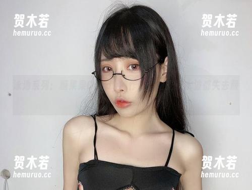 糖果果Candy 泳池系列:糖果果Candy的作品让阳光和水波都失去颜值!