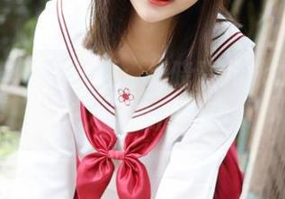 美媛馆 - 私拍一刻：杨晓青儿泳衣美图，让人动心的瞬间