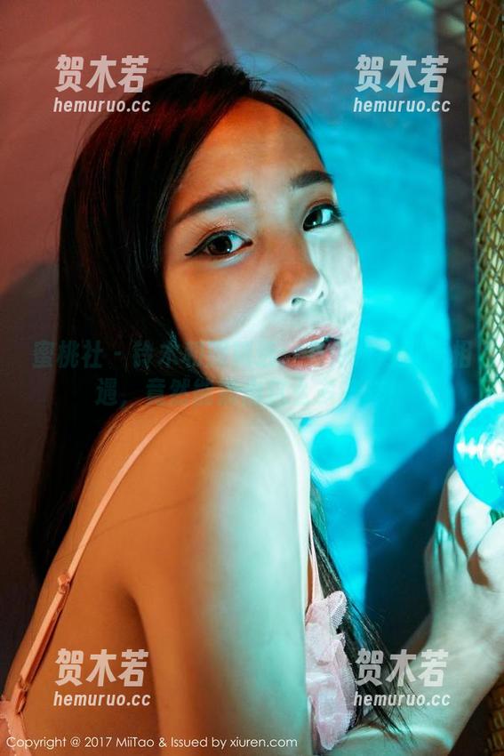 蜜桃社-铃木 蜜桃社 - 铃木和服精选:当传统与潮流相遇,竟然能搞出这么多花样!